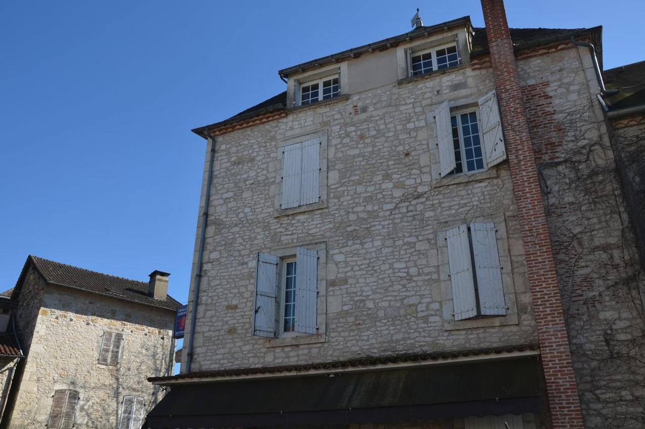 Auberge Du Puits Souillac Luaran gambar